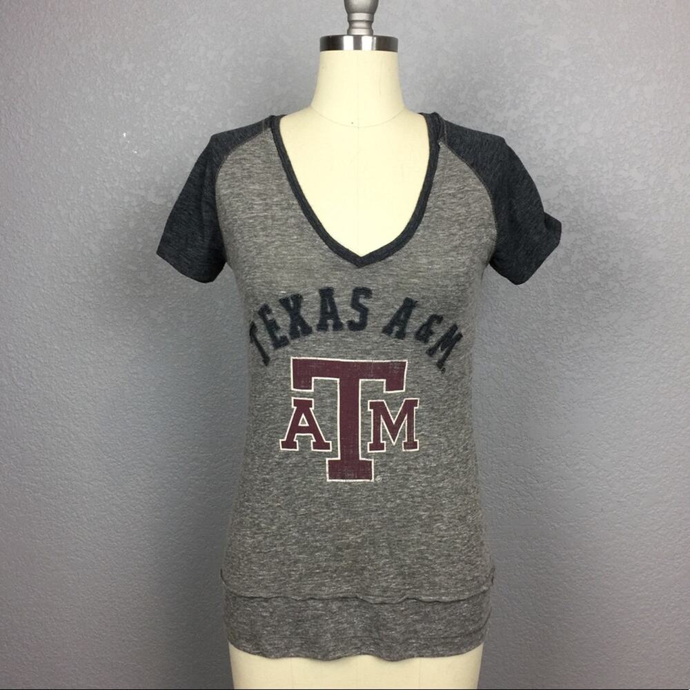 •Texas A&M• Vneck